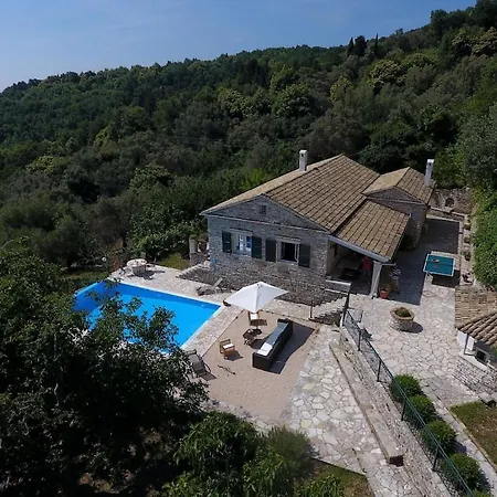 Thresher's House Villa *