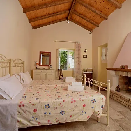 Villa Thresher's House *